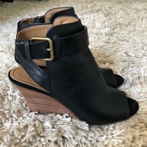 Nine West shooties
